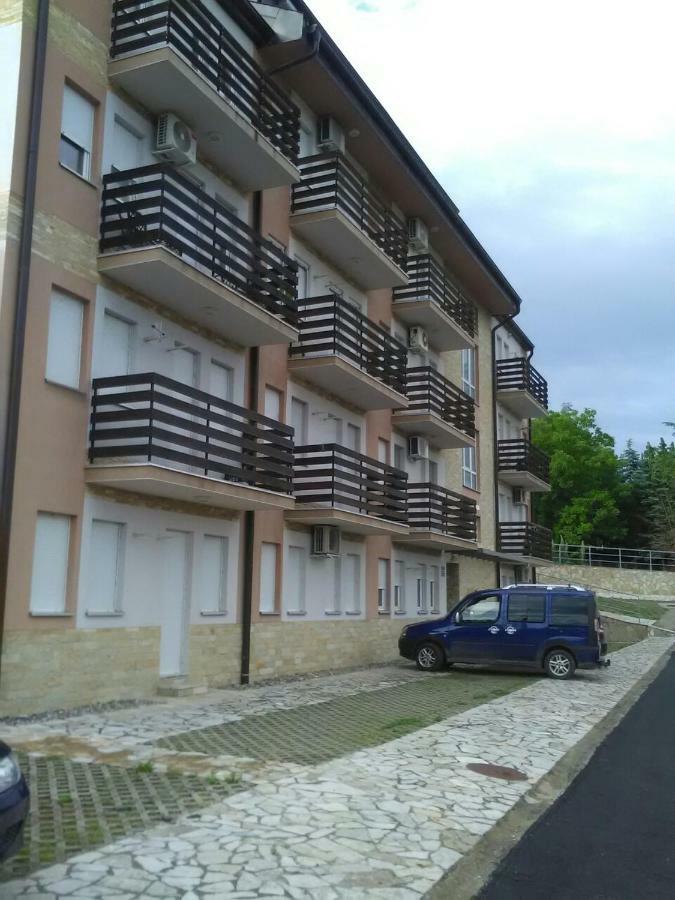 Apartman Jevtic 1 Gornja Toplica 외부 사진